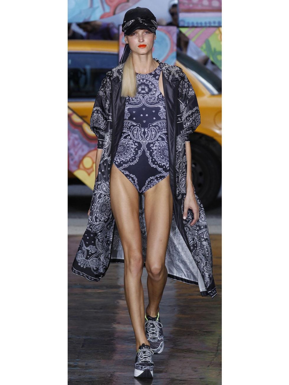 08 Fashion Week spring summer 2013 DKNY