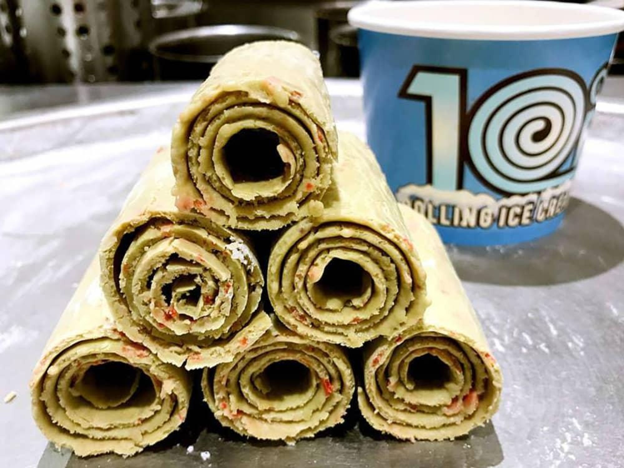 10 F Rolled Ice Cream