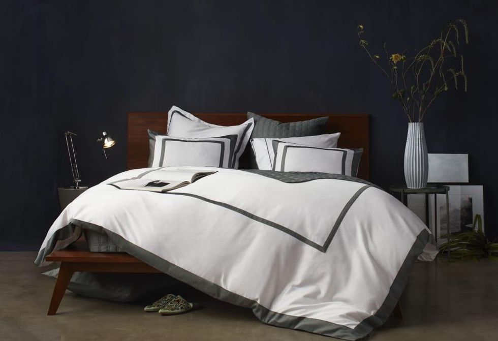 10 Grove bedding Olive