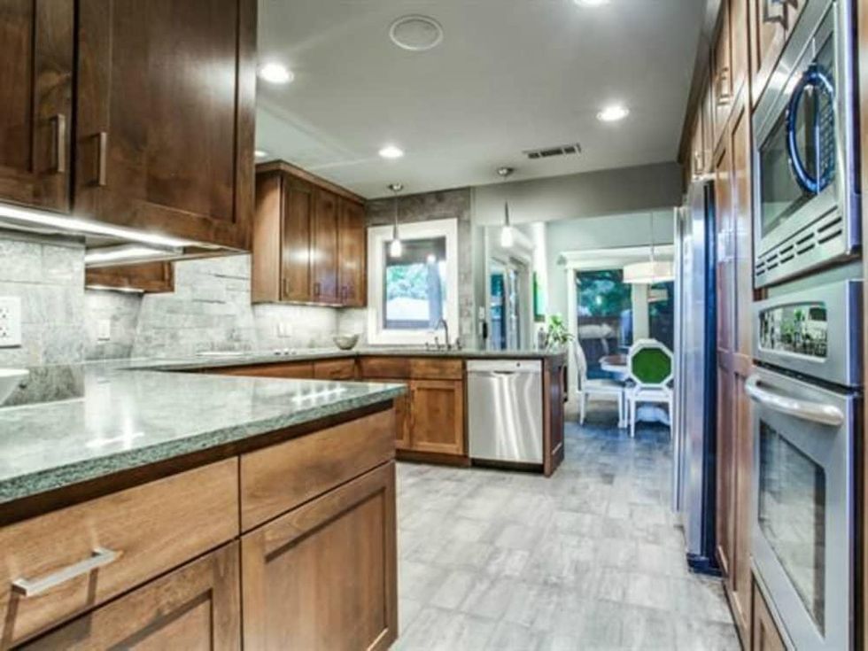 10006 Chimney Hill Ln. house for sale in Dallas