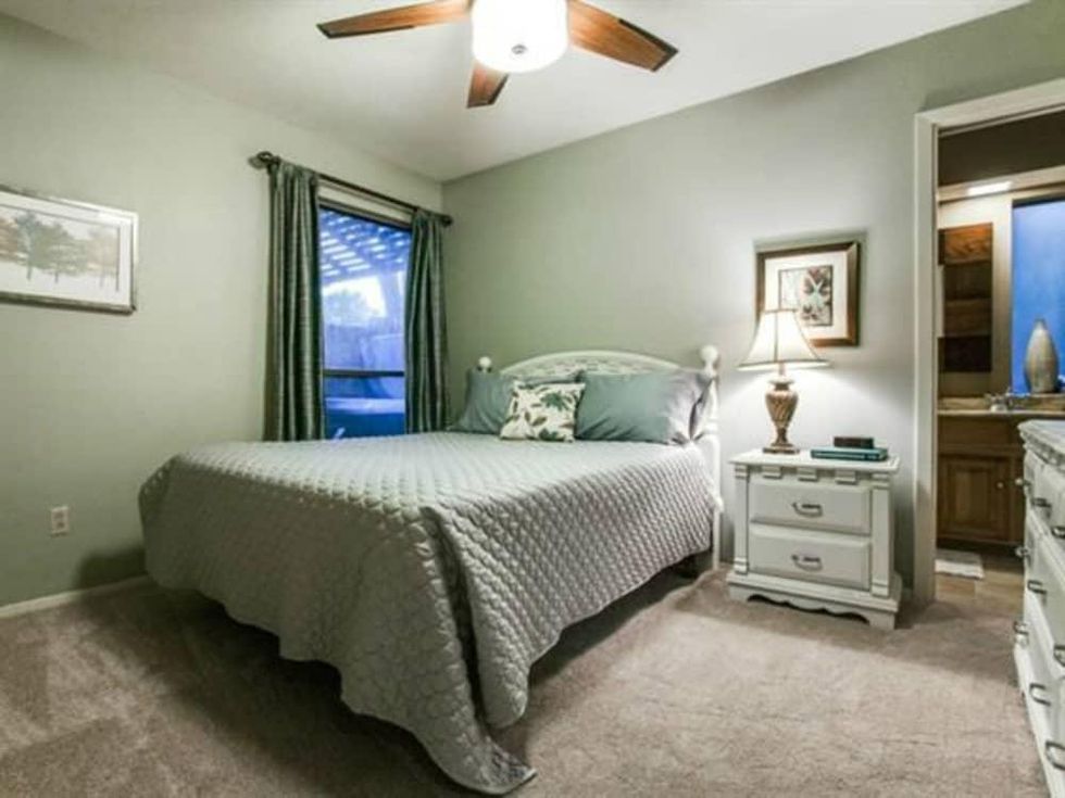 10006 Chimney Hill Ln. house for sale in Dallas