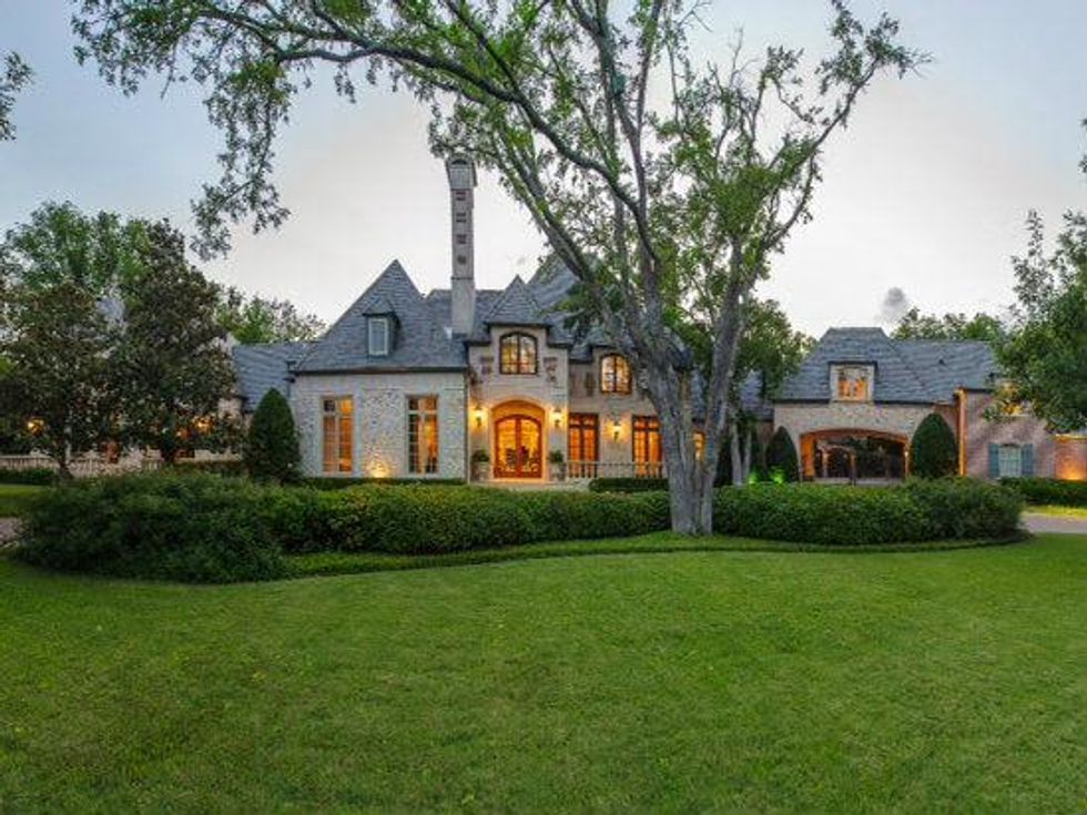 10433 Strait Lane in Dallas