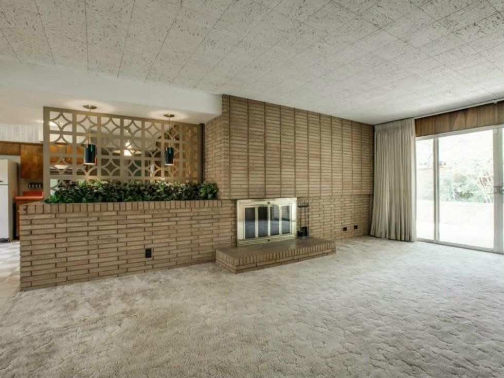 10504 Lake Garden Dr. in Dallas