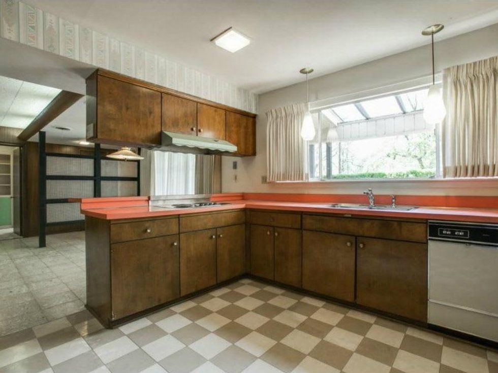 10504 Lake Garden Dr. in Dallas