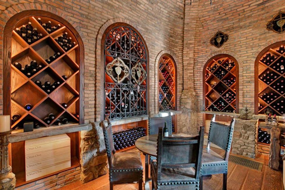 10777 Strait Ln, Dallas White House