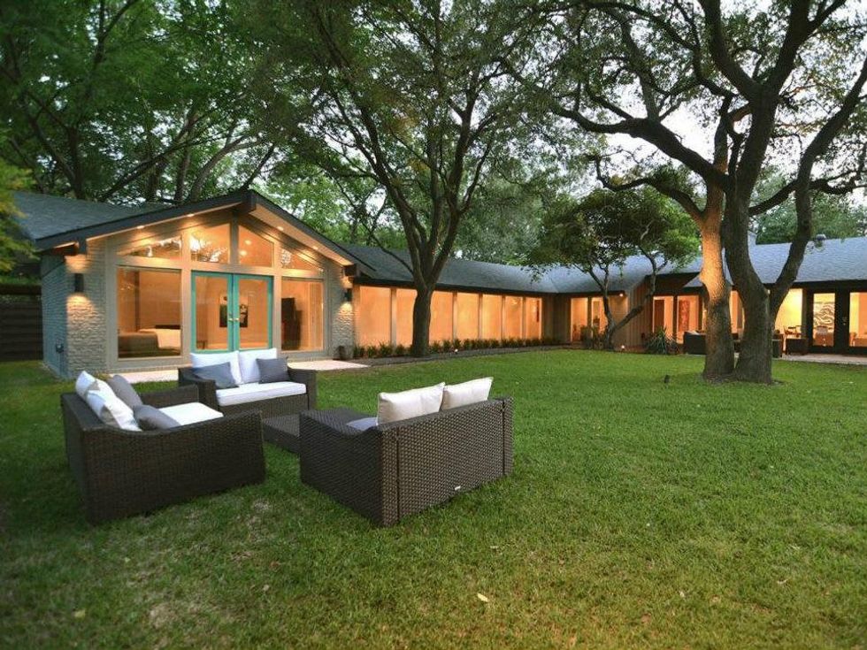 11316 Valleydale Dr. in Dallas