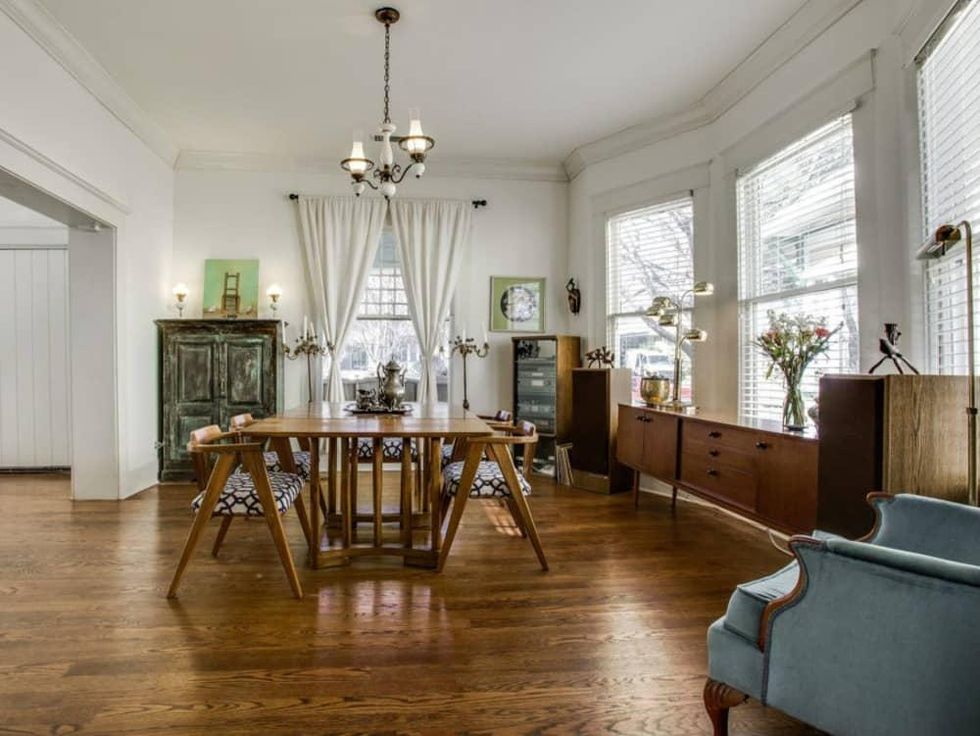 118 N. Winnetka dining room