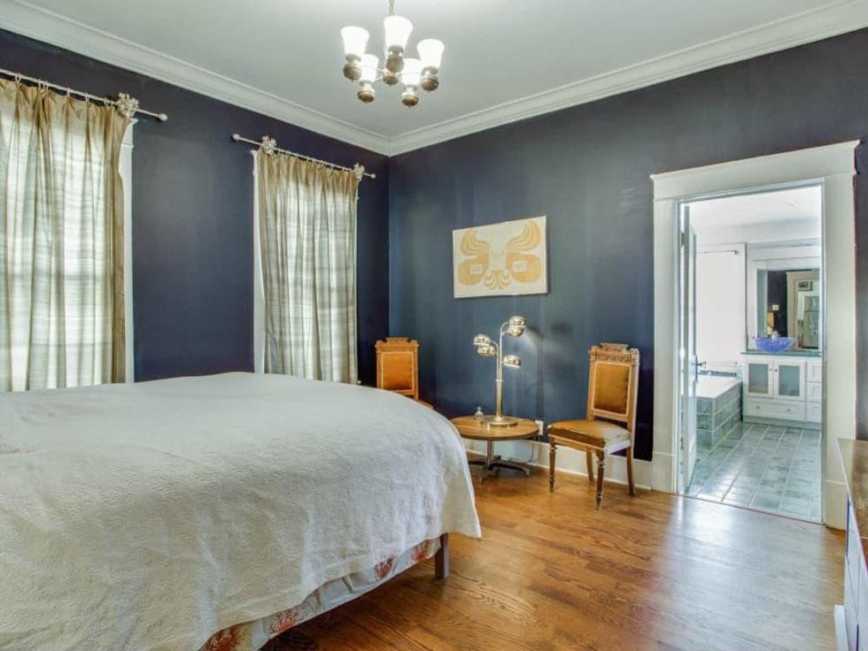 118 N. Winnetka master bedroom