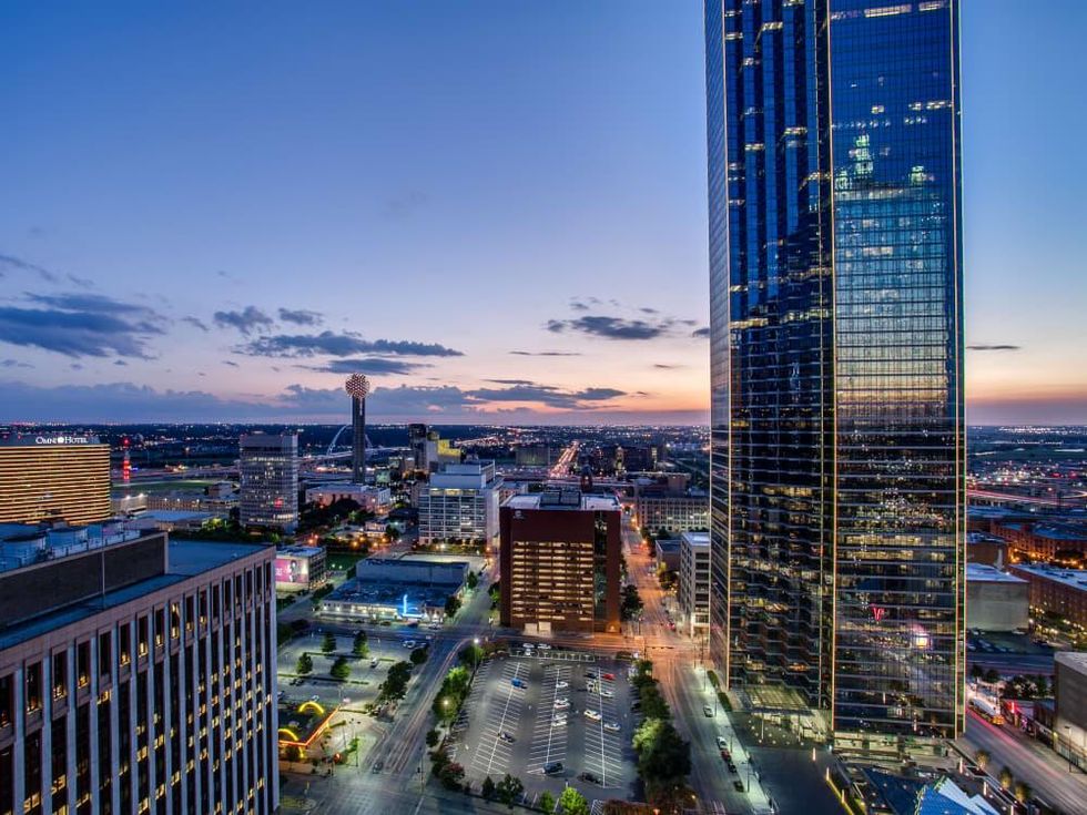 1200 Main Street 2505