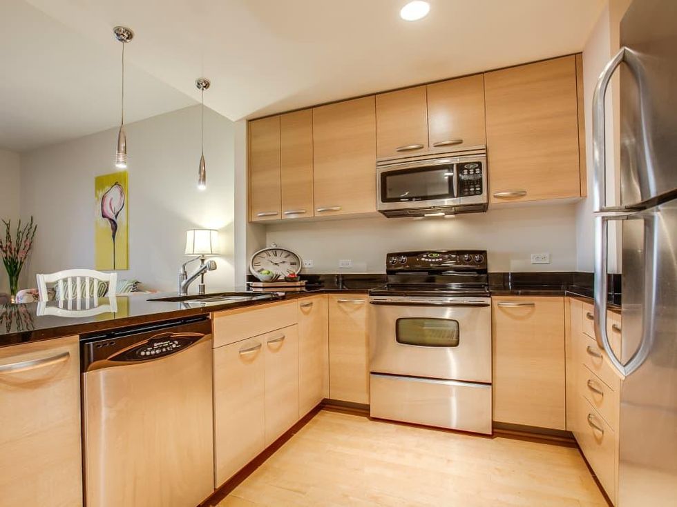 1200 Main Street 2505