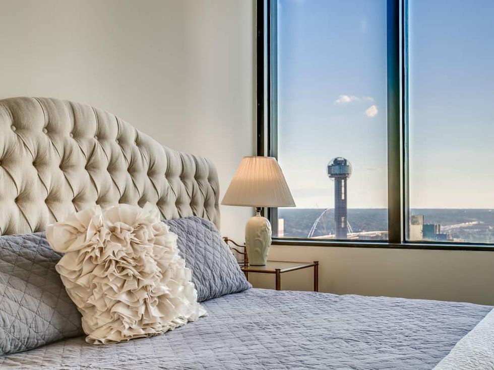 1200 Main Street 2505