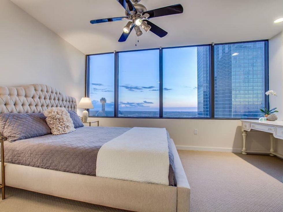 1200 Main Street 2505