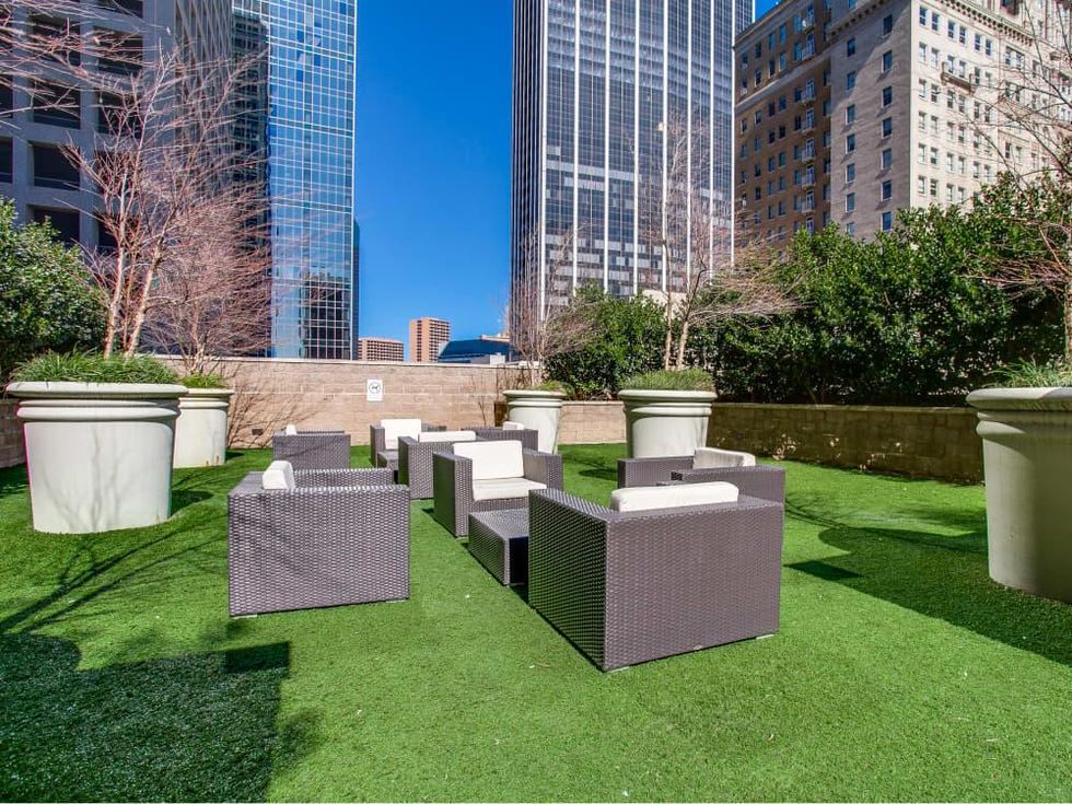 1200 Main Street 2505