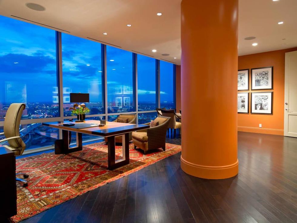 1301 Throckmorton St. Fort Worth Omni penthouse for sale