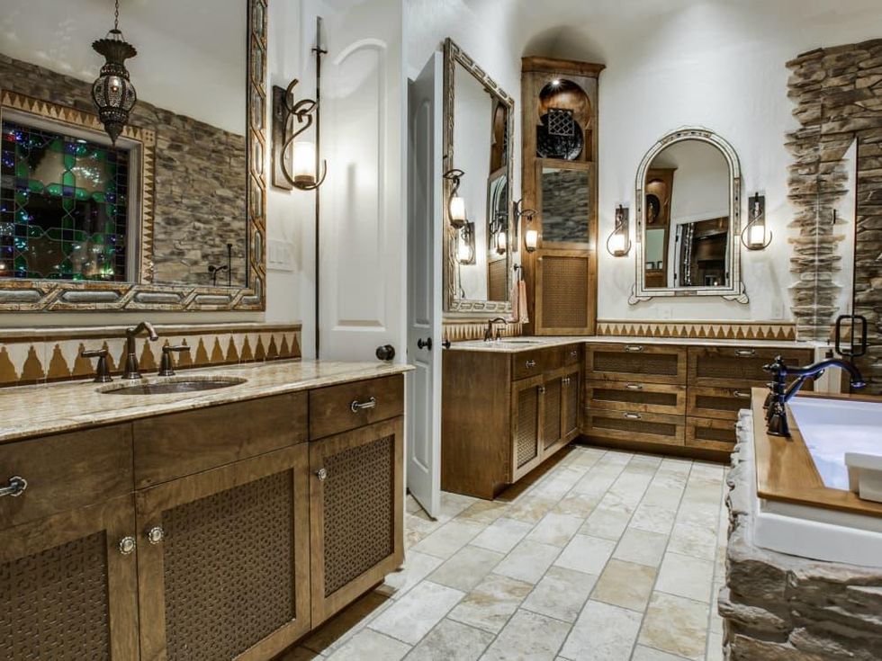 1712 Post Oak Place in Westlake for sale