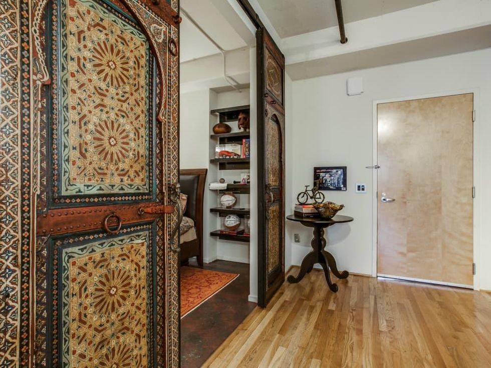 1999 McKinney Unit #1006