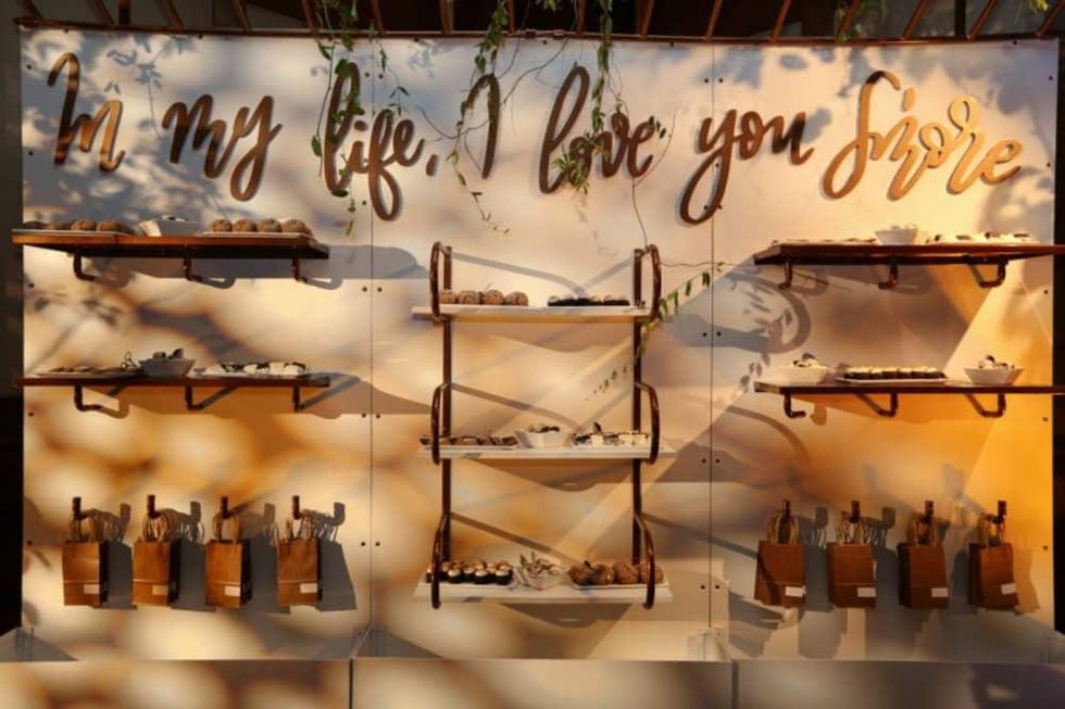 2019 wedding trends food wall