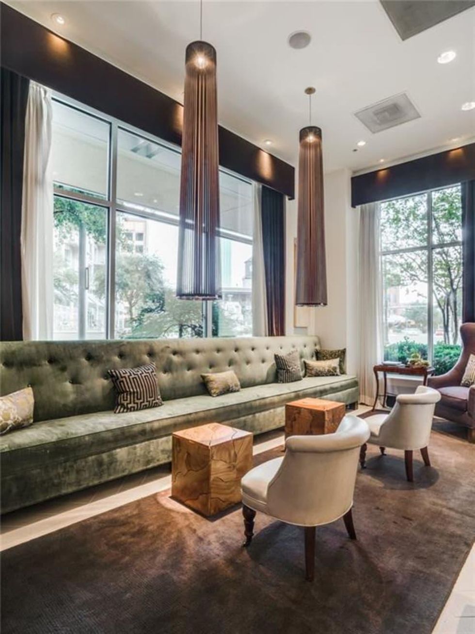 2323 N Houston St condo lobby