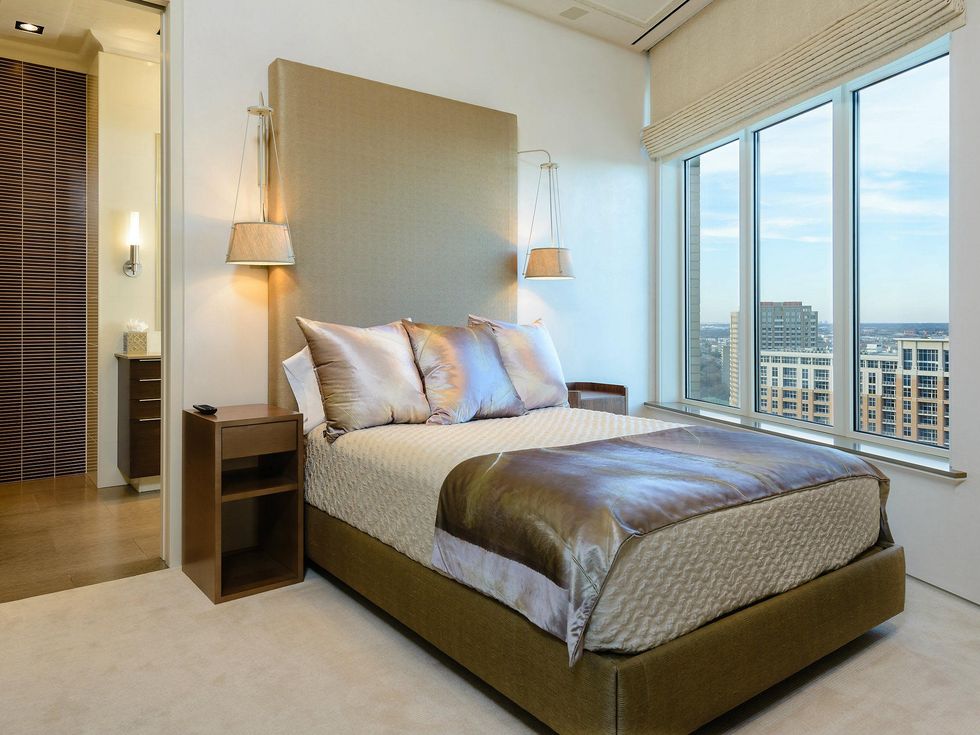 2555 Pearl #2200 bedroom