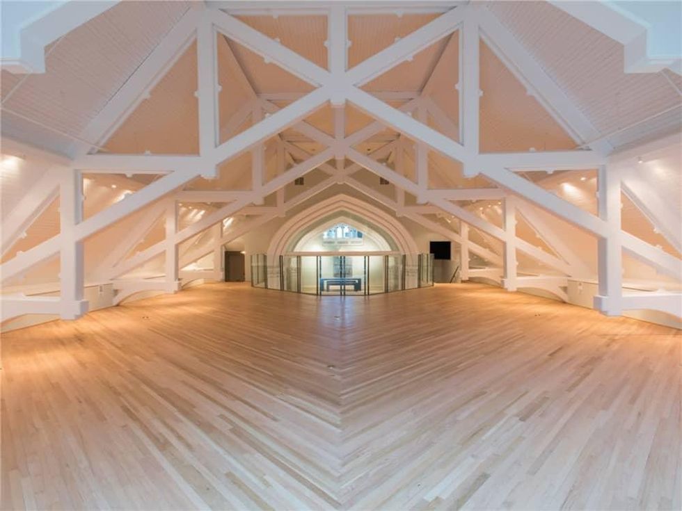 2700 Fairmount St. balcony