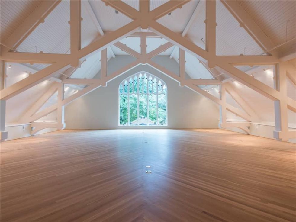 2700 Fairmount St. balcony