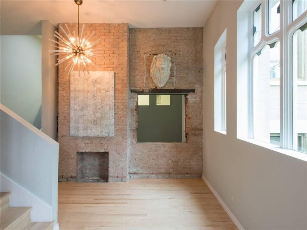 2700 Fairmount St. stairway