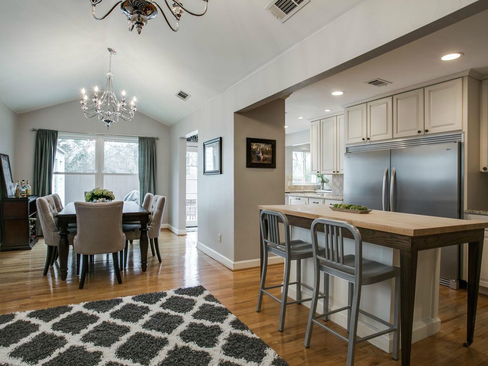 2nd Living Space with Kitchen 6603 Santa Fe Avenue