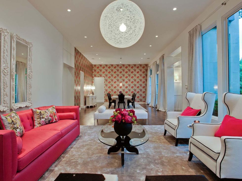 3-6323 Meadow Rd, Dallas Star