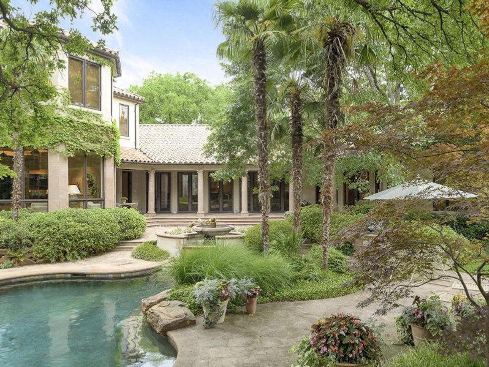3 Los Arboles Court in Dallas