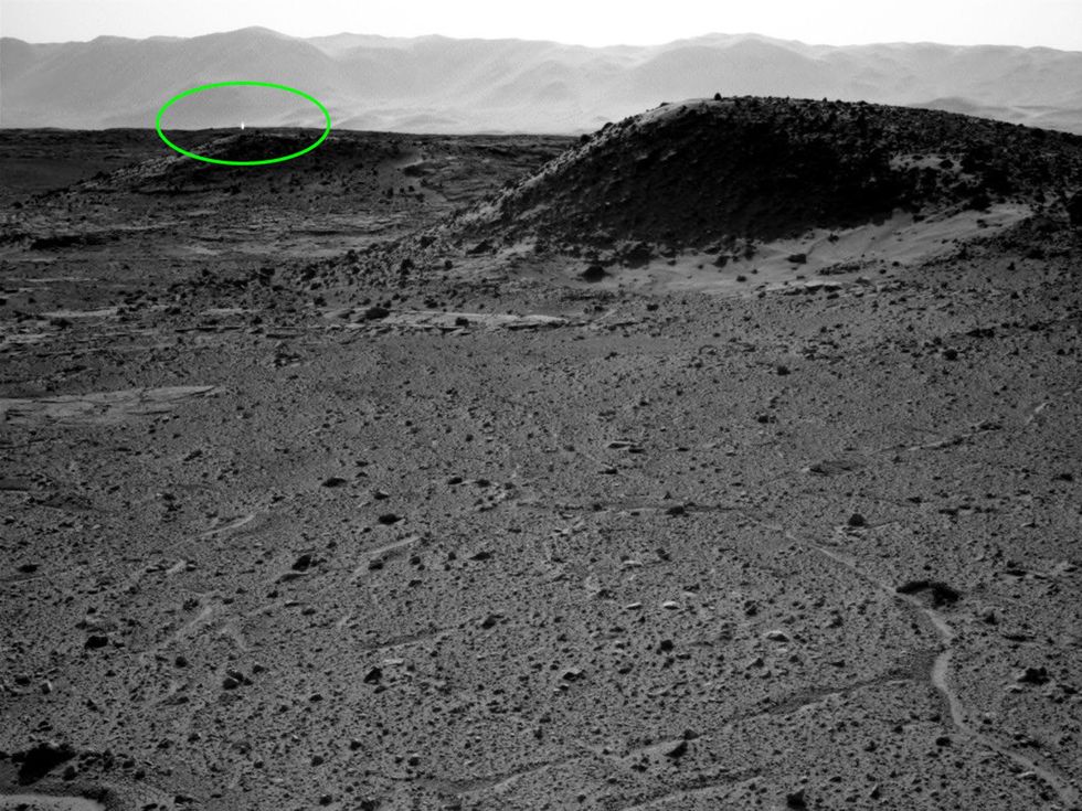 3 Mars attacks NASA images UFO Mars Curiosity rover