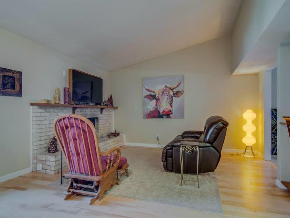 3065 Kinkaid Dr. family room in Dallas