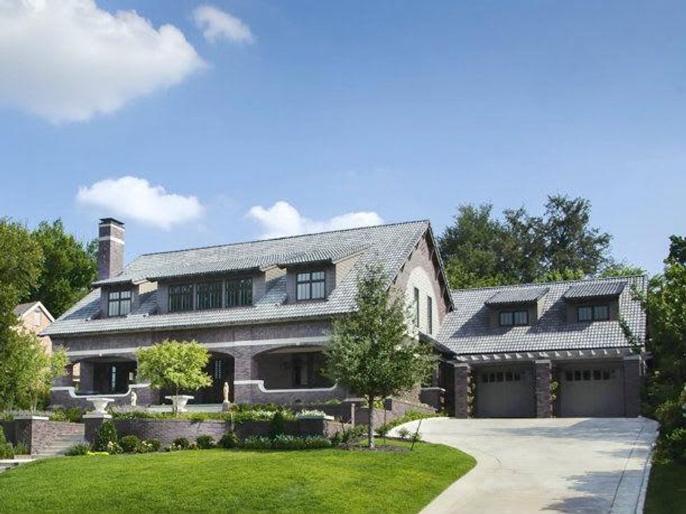 3237 Colonial Pkwy. in Fort Worth