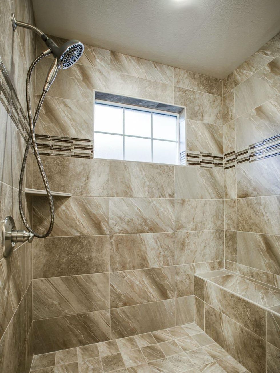 3615 S Versailles Avenue