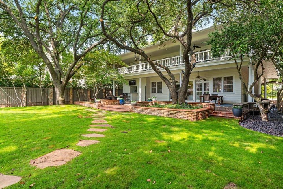 3815 Beverly Dr. Highland Park