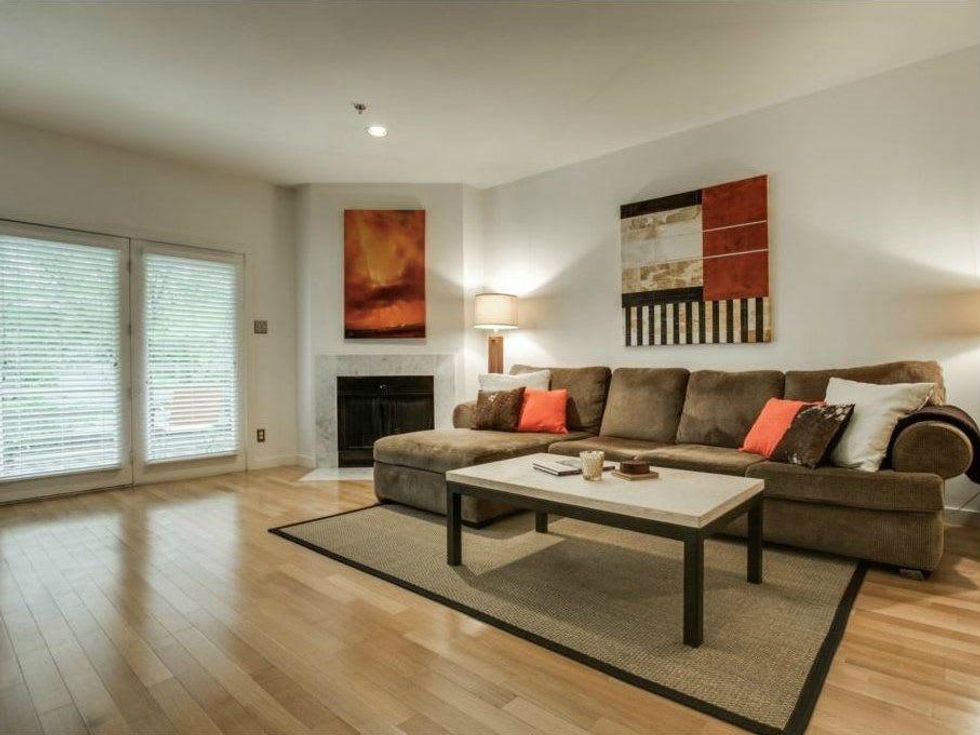 4111 Cole Ave. Unit 24 living room