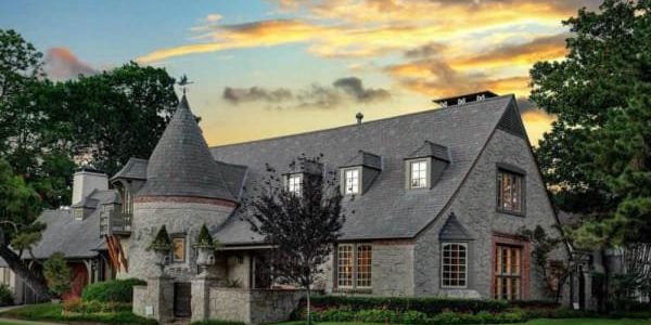 Elite Dallas enclave makes bank as 4th richest small town in U.S., report says - Vimarsana News