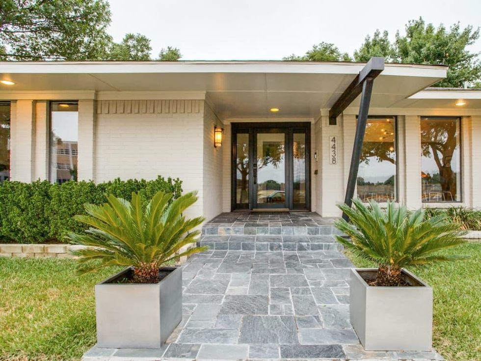 4438 Ridgeside Drive