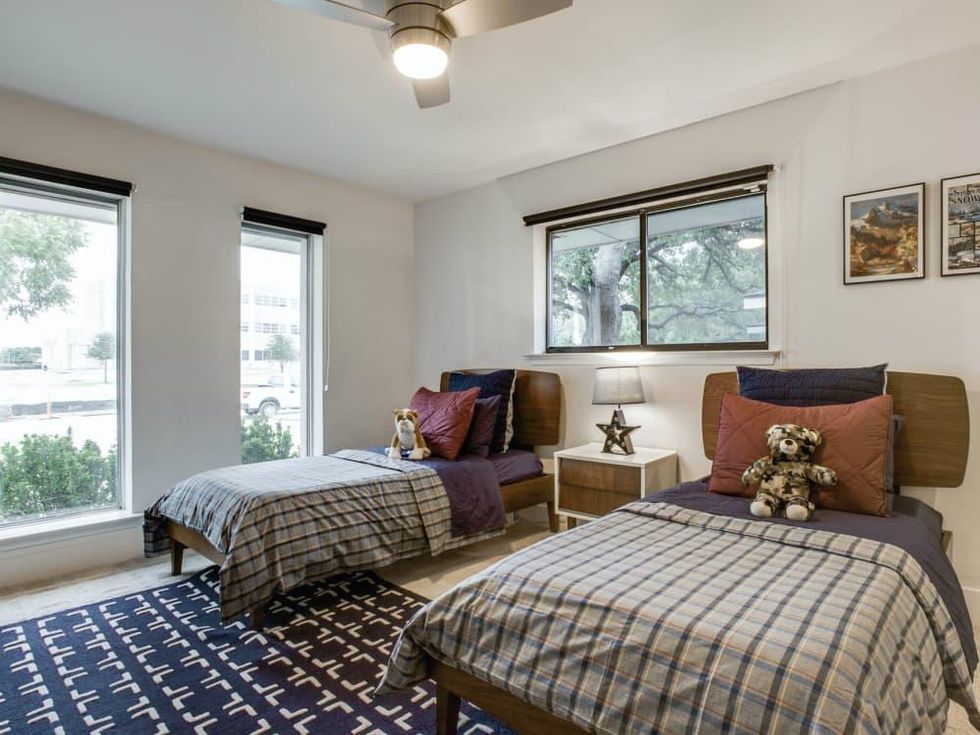 4438 Ridgeside Drive