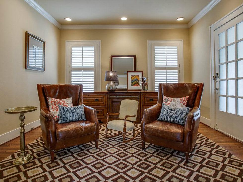 4438 Vandelia Street