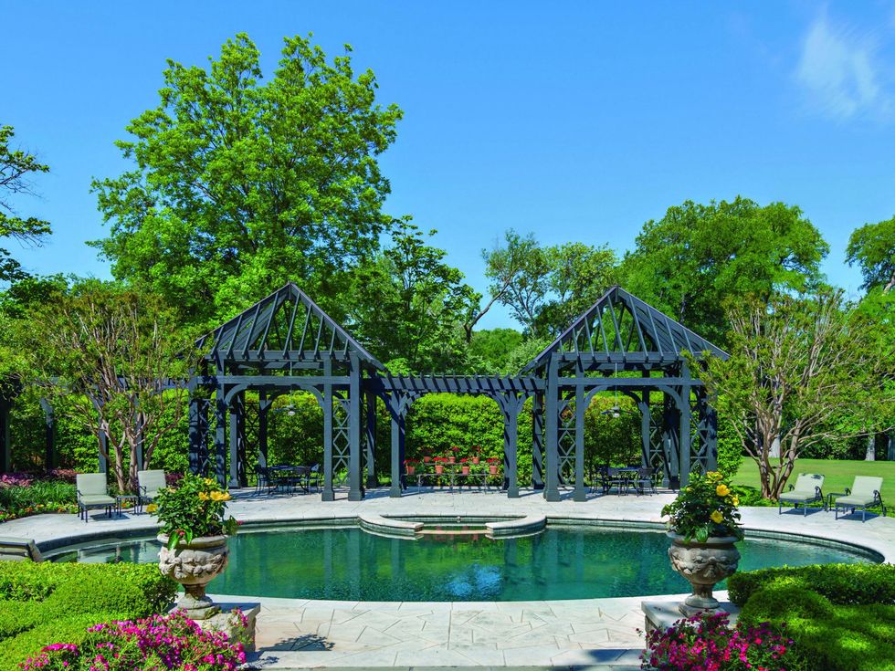 4906 Park Lane in Dallas