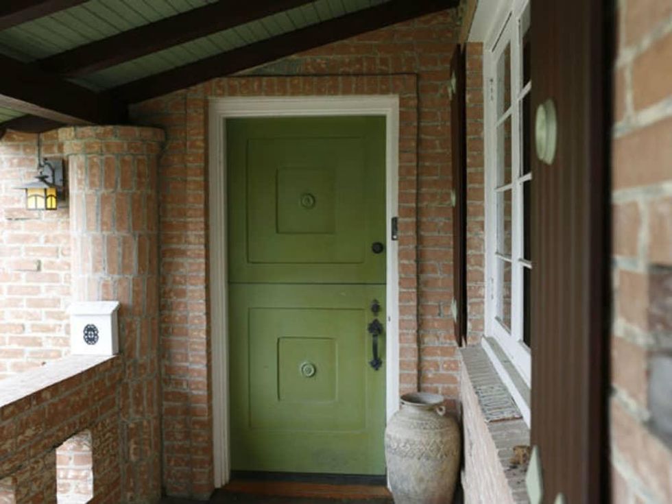 5106 Milam Charles Dilbeck house entry