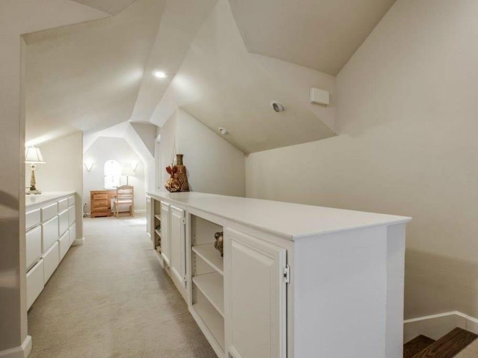 522 Monte Vista attic