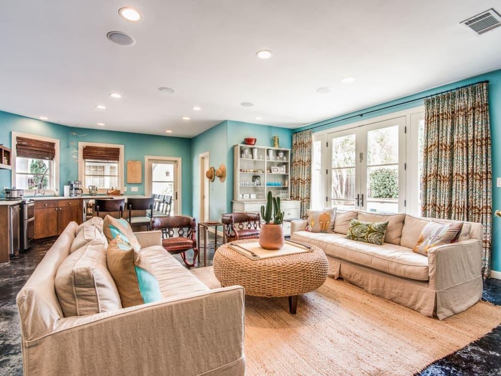 5422 Montrose, Highland Park