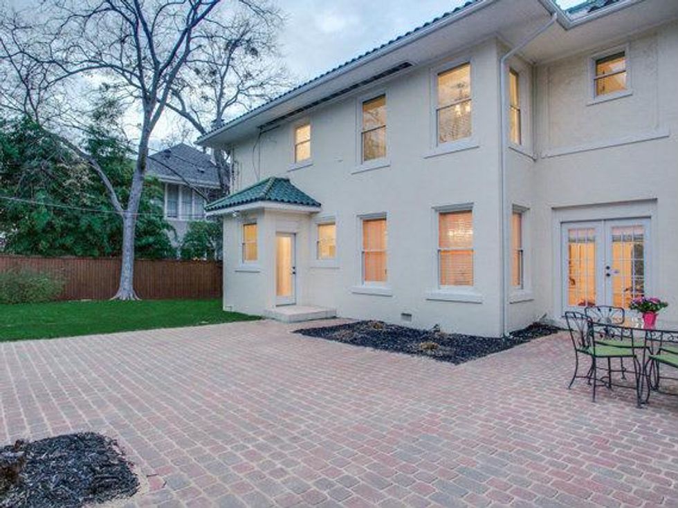 5638 Gaston Ave in Dallas