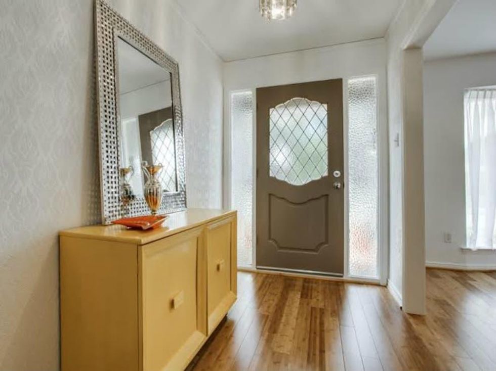 5727 Marview Lane house for sale in Dallas