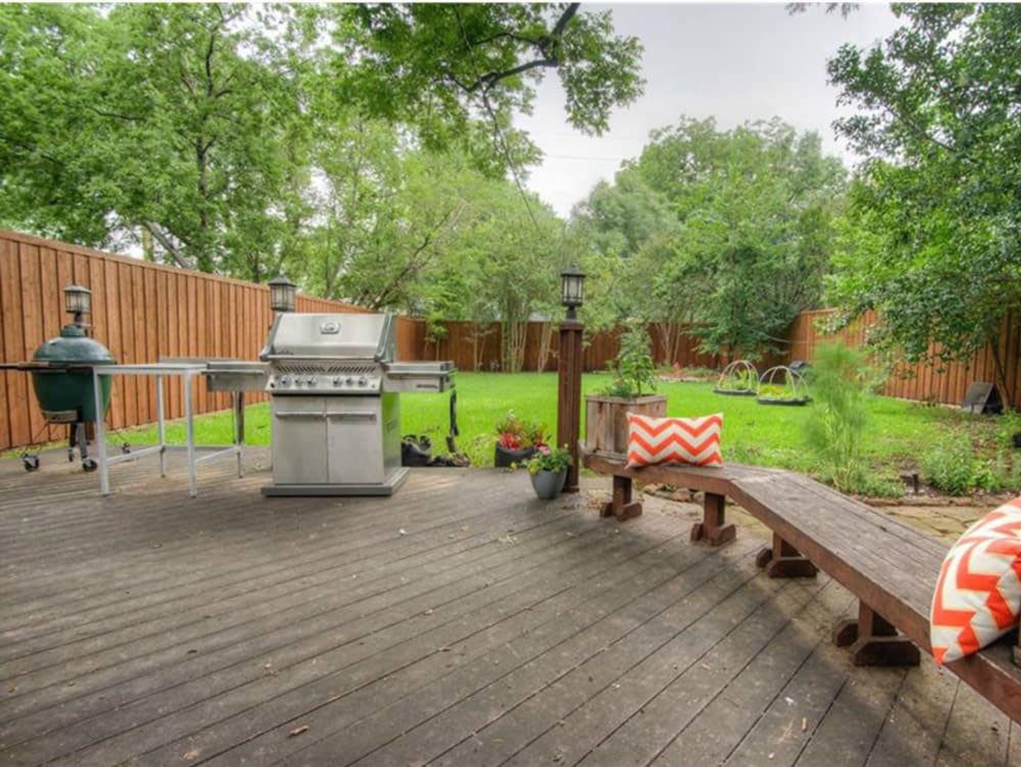 5823 Richmond Ave. Dallas home for sale backyard