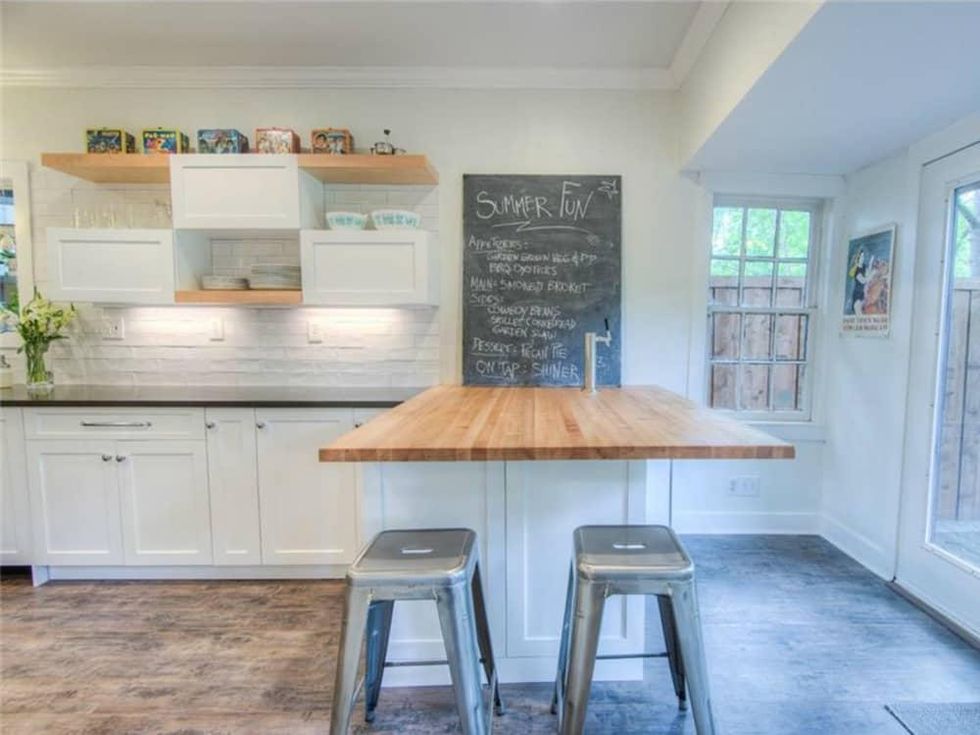 5823 Richmond Ave. Dallas home for sale kitchen