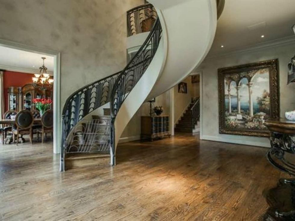 6047 Woodland Dr. house for sale in Dallas