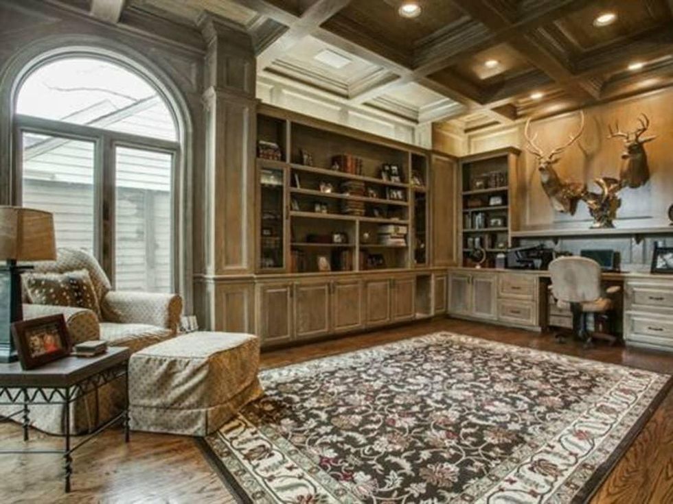 6047 Woodland Dr. house for sale in Dallas