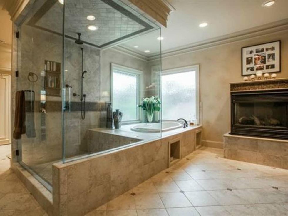 6047 Woodland Dr. house for sale in Dallas